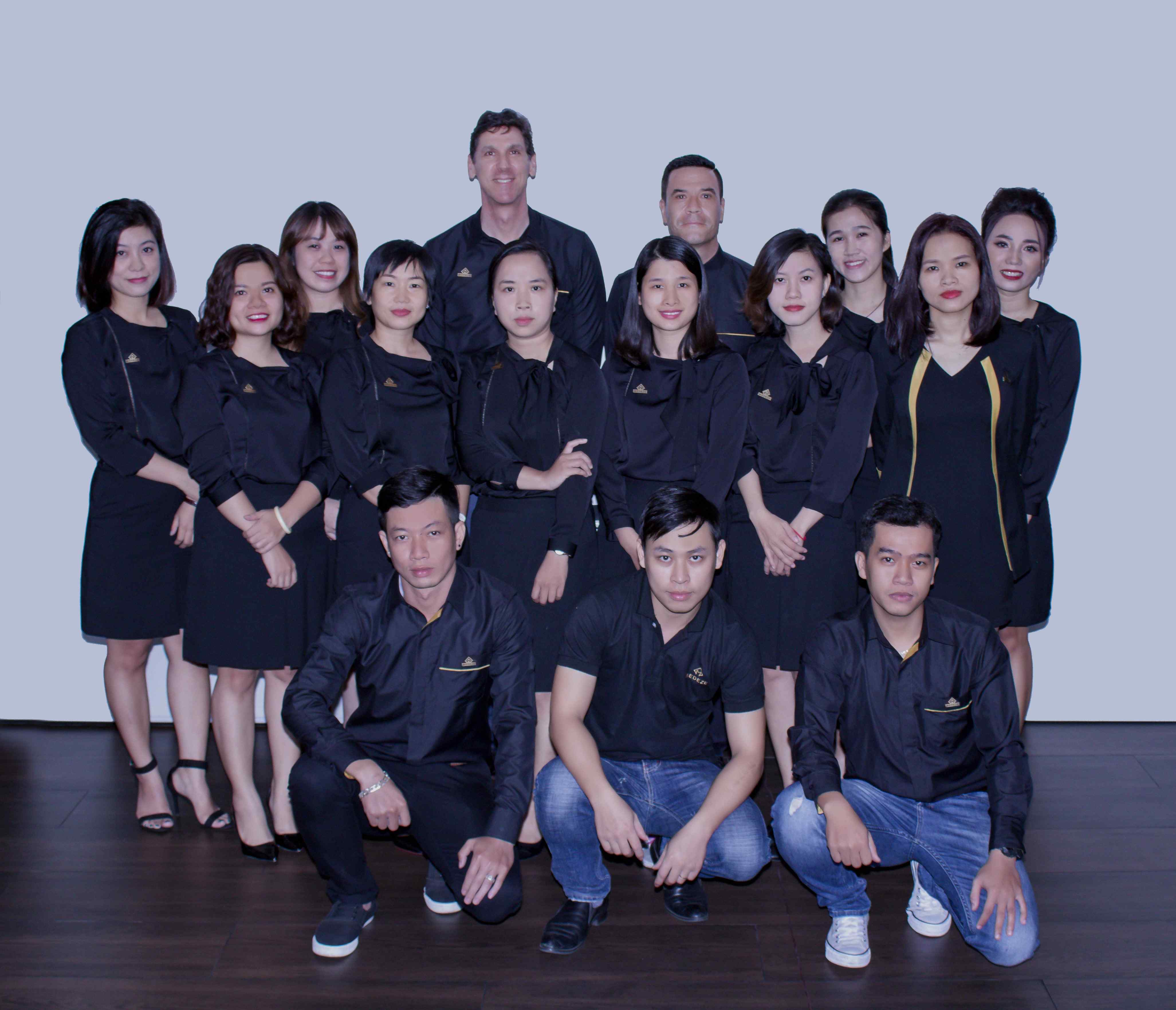 đội ngũ nhân viên ngân hàng lưu trữ tế bào gốc Medeze